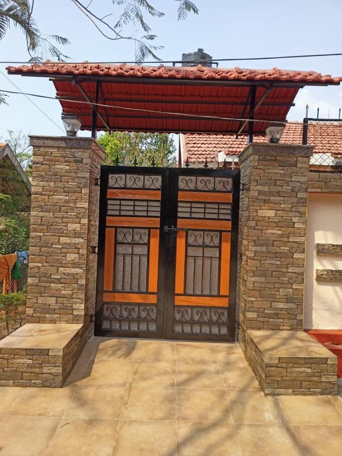 Singh Cottage Lonavala Kültér fotó